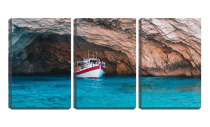 Imagem de Quadro canvas 55x110 barco sai da caverna no mar