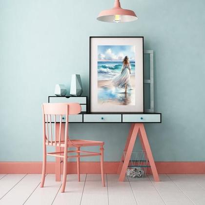 Imagem de Quadro Mulher Caminhando Praia - 60X48Cm