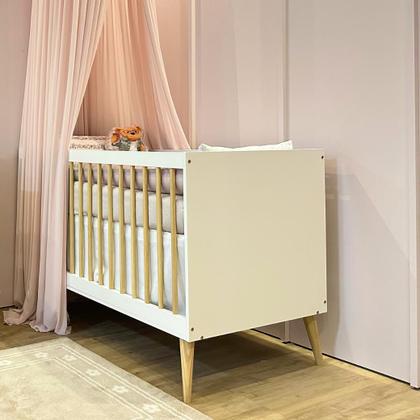Imagem de Quarto de bebê Completo Berço Americano e Cômoda em MDF Linha Retrô Quater