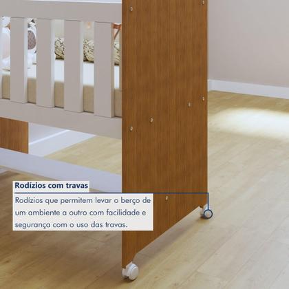 Imagem de Quarto de Bebê Completo com Cômoda, Mini Berço com Colchão e Guarda Roupas Lila Amadeirado/Branco