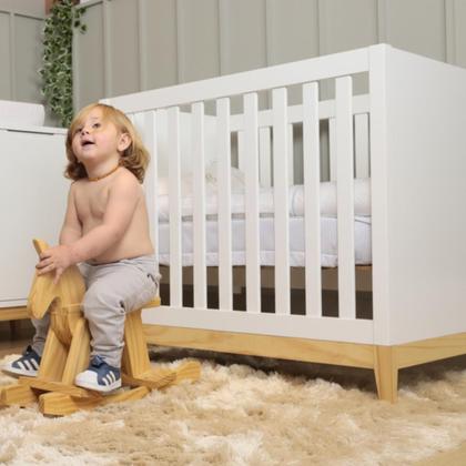 Imagem de Quarto De Bebê Retrô Berço Médio E Cômoda Amor Perfeito