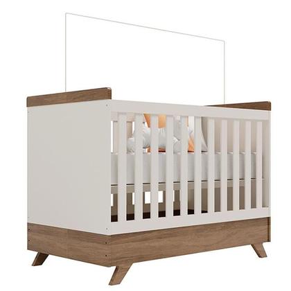 Imagem de Quarto de Bebê Retrô Maya com Berço Americano Vitória Off White Carvalho  Carolina
