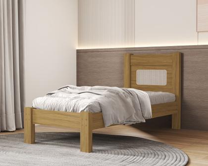 Imagem de Quarto de Solteiro Clara Cama MDF Com Estrado Madeira Comoda 4 Gavetas 1 Porta Com Guarda Roupa 3 Portas C/ 2 Gavetas