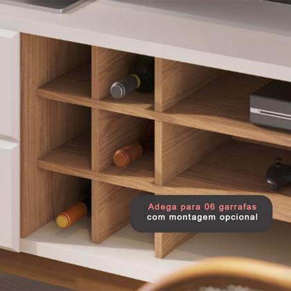 Rack Bancada Ambiente Com Adega 1,80 Off White Matte/Freijo - Alpoim Imagem de Rack Bancada Ambiente Com Adega 1,80 Off White Matte/Freijo