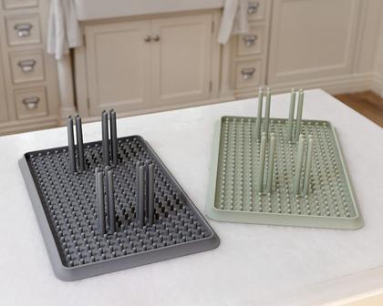 Imagem de Rack de Secagem Ezpz Dobrável em Silicone (Sage) - Compatível com Lava-Louças