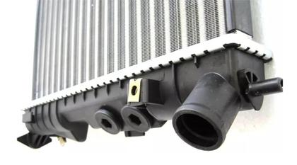 Imagem de Radiador Vectra 2.0 / 2.2 - 97 98 99 00 01 02 03 04 05 C/ Ar