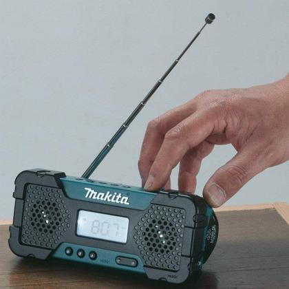 Radio 18v compacto a bateria makita mr051 - Baterias para