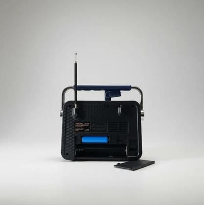 Imagem de Rádio Retro Vintage XBASS AM, FM, SW, USB, Cartão TF, AUX e Bluetooth 5.0, Portátil Bateria recarregável ou Pilhas.