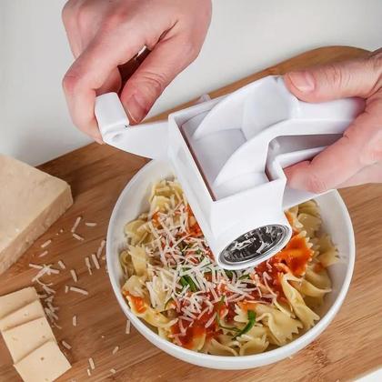 Imagem de Ralador Fatiador Manual Para Queijos E Legumes Com Manivela 3 em 1