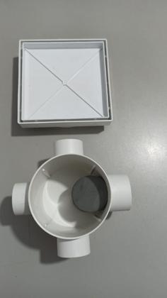 Imagem de Ralo Invisível Sifonado 15x15 Branco Banheiro modelo Porcelanato Colar Piso com Caixa Sifonada 100 - Ficone Reis