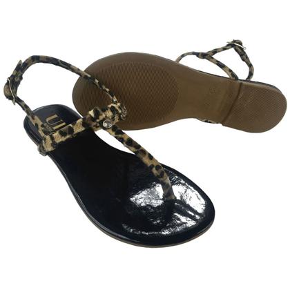 Imagem de Rasteirinha de Dedo Suzi Preto e Onça - ULLY