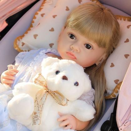 Imagem de Reborn de Silicone Realista Brastoy Original Boneca Pode Dar Banho Kit Conjunto de Roupa Chupeta Mamadeira e Pelúcia