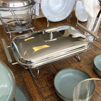 Imagem de Rechaud retangular com tampa em aço inox Fracalanza Chambord 2 litros: Elegância e praticidade para servir