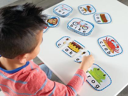 Imagem de Recursos de aprendizagem de cartas de quebra-cabeça de ortografia Kindergarten 4+