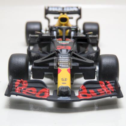 Red Bull Racing Honda RB16B - Max Verstappen 33 - Formula 1 2021