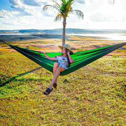 Imagem de Rede e Tenda para Camping