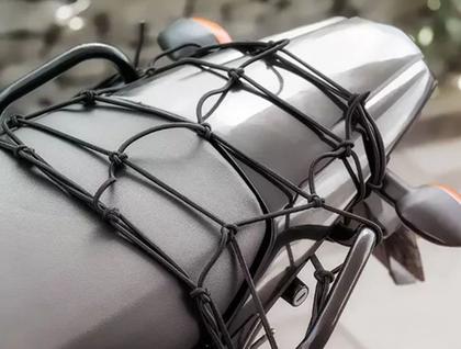Imagem de Rede Elástica Tipo Aranha Para Amarração Bagagem Porta-Malas Moto Capacete Com Ganchos 35x35 Hutz