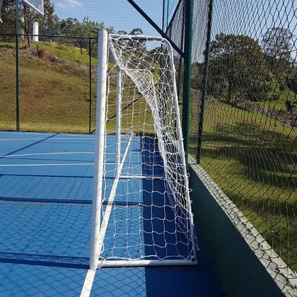 Imagem de Rede Futsal Futebol De Salão Nylon Fio 3mm - Par - 3,20 x 2,10 x 0,40 - Malha 12 - Proteção UV - DareEsportes