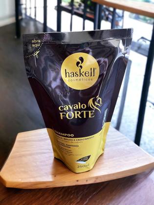 Imagem de Refil Shampoo Haskell Cavalo Forte Força Brilho e Crescimento 250 ML