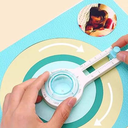 Imagem de Refiladora Circular Cortador Giratório de Papel Scrapbook