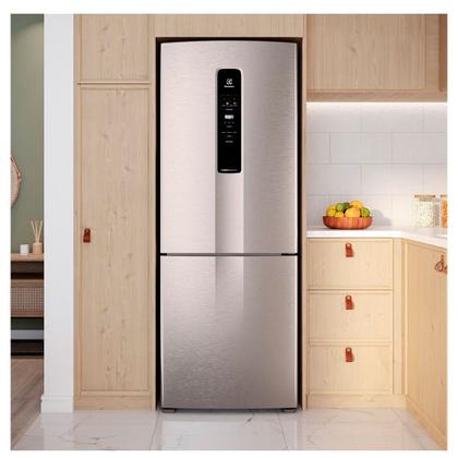 Imagem de Refrigerador de 02 Portas Electrolux Frost Free com 490 Litros Efficient com AutoSense Inverse Inox Look - IB7S