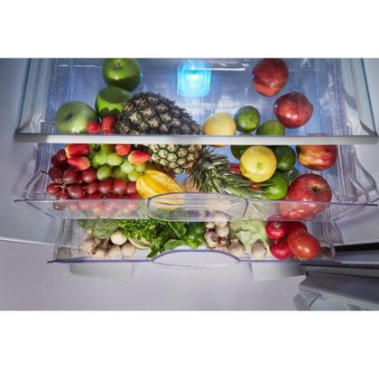 Refrigerador Panasonic BT55 Frost Free Aço Escovado 127V Imagem de Refrigerador Panasonic BT55 Frost Free Aço Escovado 127V