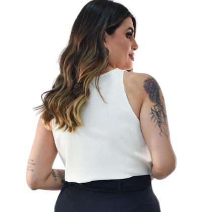 Imagem de Regata Barra Arredondada Viscose Crepada Plus Size 42 Ao 52