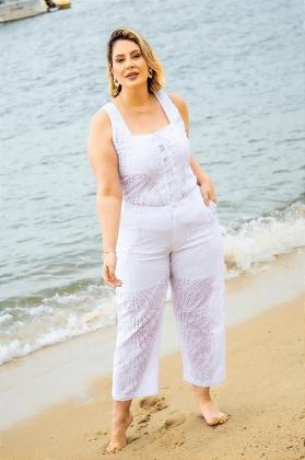 Imagem de Regata Branca Lasie Elisabeth Manifesto Feminina
