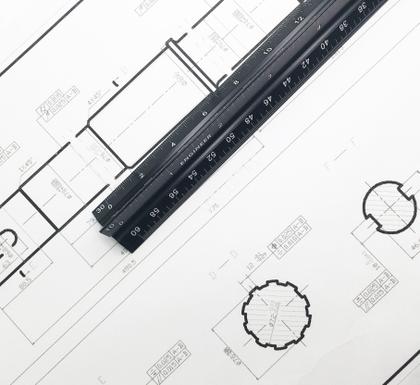 Imagem de Régua de escala de engenharia em alumínio triangular de 30 cm