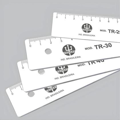 Régua em Pvc Transparente Trident 30cm Mod Tr-30 Imagem de Régua em Pvc Transparente Trident 30cm Mod Tr-30