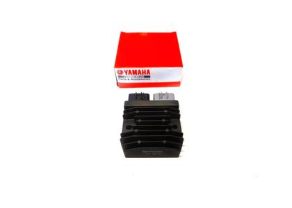 Imagem de Regulador e retificador de voltagem yamaha original MT07 2018+ 1D7 81960 01