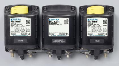 Imagem de Relé de Carregamento Automático c/ Botão 24v Blue Sea 7623