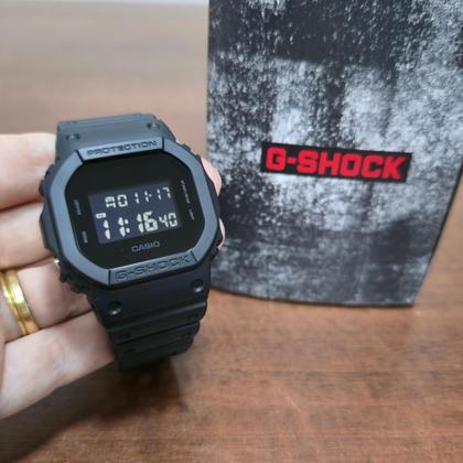 Imagem de Relógio Casio Masculino Digital G-Shock DW-5600UBB-1DR