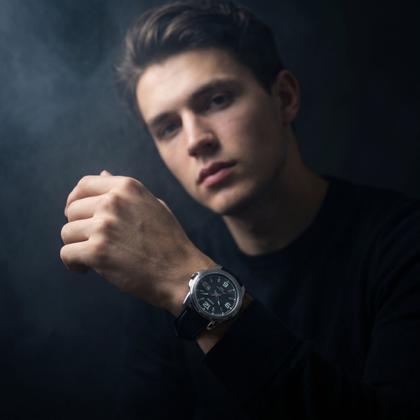 Imagem de Relogio Casio Masculino MTP-1314PL-8AV Couro Preto Mostrador Cinza Aco Inox Casual Resistente Água 50 ATM