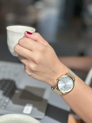 Imagem de Relógio Champion Feminino Dourado Prova DAgua + Kit de Brincos e Colar Garantia De Um Ano