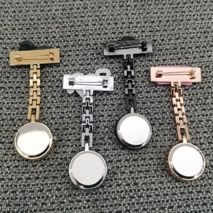 Imagem de Relógio De Lapela Funcional Enfermagem Aço Inox Corrente