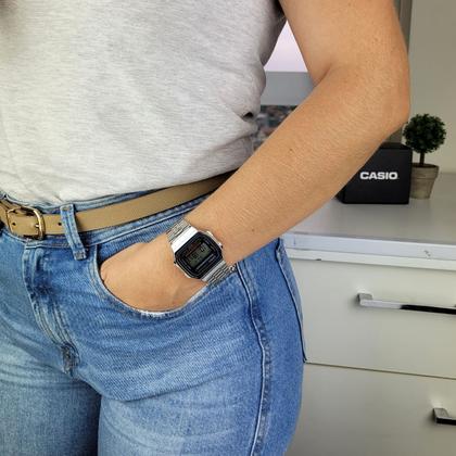 Imagem de Relógio de Pulso Casio Feminino Masculino Digital Aço Inóx Vintage Resistente Água Quadrado Pequeno Casual Prata A168WA-1WDF