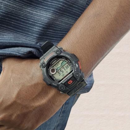 Imagem de Relógio de Pulso Casio G-Shock Masculino Digital Tábua de Mares Preto Gráficos lunares e de marés Prova d água G-7900-1DR