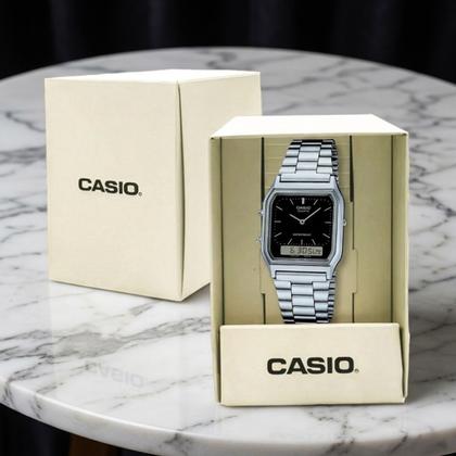 Imagem de Relógio de Pulso Casio Unissex Vintage Feminino Masculino Pequeno Quadrado Digital Analógico Prova Dágua 3 ATM Prata AQ-230A-1DMQ