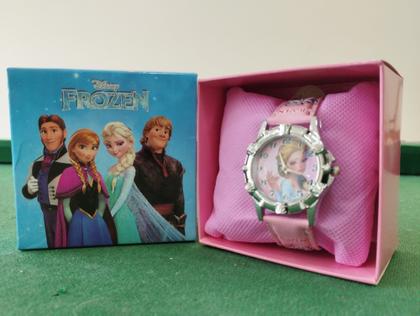 Imagem de Relógio De Pulso Infantil Divertido Princesas Com Caixinha