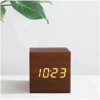 Imagem de Relógio Digital Led Despertador Madeira Mesa Cabeceira sensores de luminosidade liga desliga temperatura