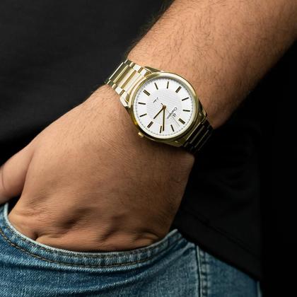 Imagem de Relógio Feminino Champion Dourado Aço Inoxidável Mostrador Prata Original Resistente à Água CN21050H