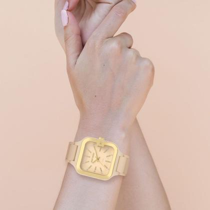 Imagem de Relógio Feminino Cor Nude e Dourado Quadrado Analógico de Pulso com Pulseira de Silicone à Prova D Água Pequeno Delicado Fashion Luxo Elegante Mormaii