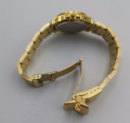Imagem de Relógio Feminino Dourado Aço Inox Excelente Prova D'água pequeno caixa 29mm