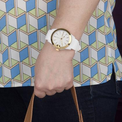 Imagem de Relogio feminino mormaii branco com dourado MOPC21JAG/8B