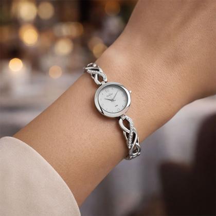 Imagem de Relógio Feminino Prata com Caixa e Pulseira de Aço Inoxidável à Prova D Água Pequeno com Pedras Luxo Elegante Fashion Condor