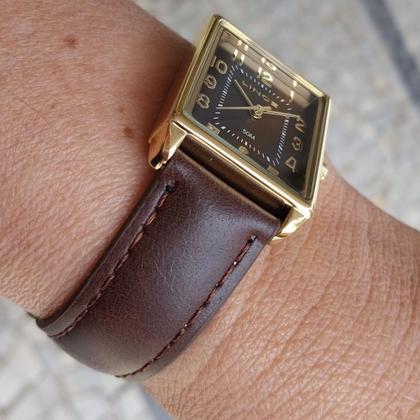Imagem de Relogio Lince Feminino quadrado dourado marrom com numeros pulseira de couro