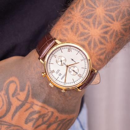 Relógio Masculino Citizen Dourado Couro Cronógrafo TZ21143X