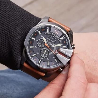 Imagem de Relógio masculino Diesel DZ4343 Mega Chief quartzo 52mm