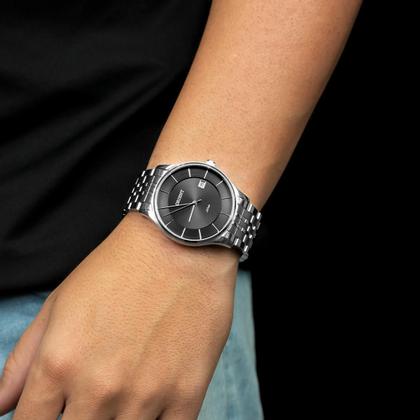 Imagem de Relógio Masculino Orient Aço Inoxidável Prata Mostrador Preto Original Resistente à Água MBSS1293G1SX